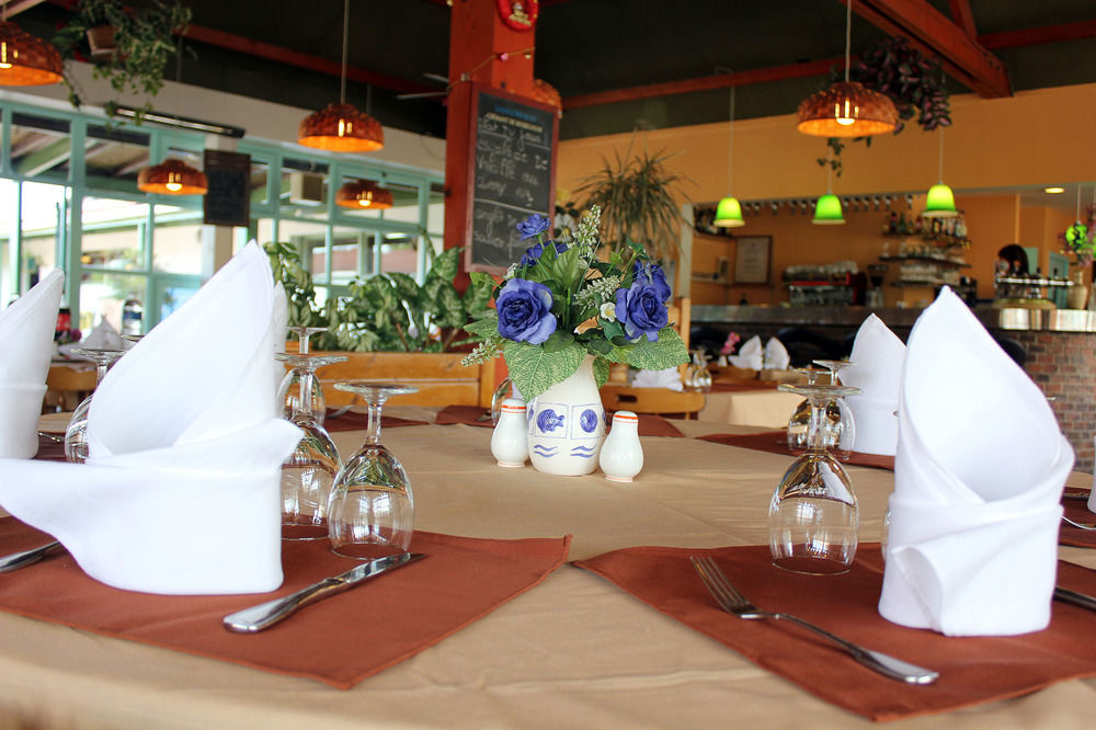 Hotel Restaurant Les Jardins D'Épône מראה חיצוני תמונה