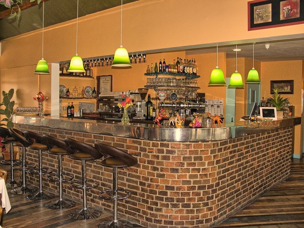 Hotel Restaurant Les Jardins D'Épône מראה חיצוני תמונה